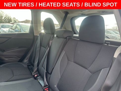 Used 2023 Subaru Forester Premium image 18