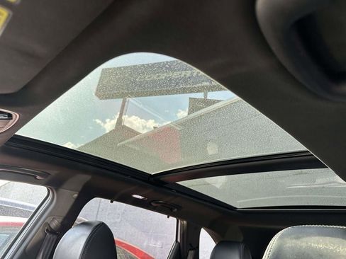 Used 2019 Kia Sorento SX AWD/4WD image 20