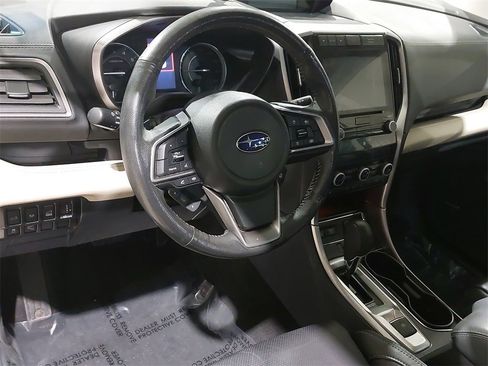 Used 2022 Subaru Ascent Limited w/ Technology Package image 17