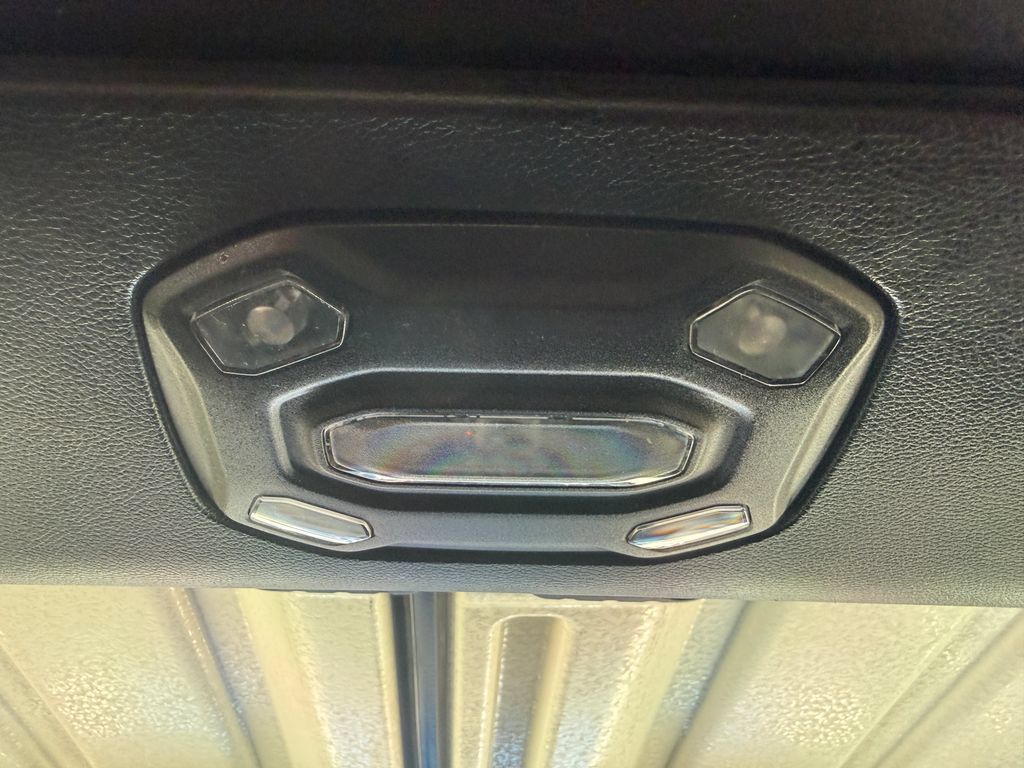 Used 2021 Jeep Wrangler Unlimited Sport AWD/4WD image 30
