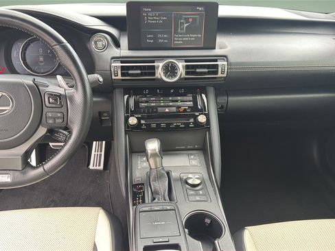 Used 2021 Lexus IS 350 F Sport image 9