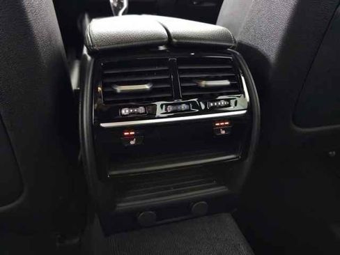 Used 2019 BMW 530i xDrive w/ Convenience Package image 34