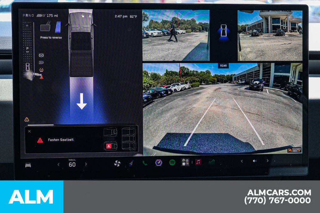 Used 2024 Tesla Cybertruck AWD Crew Cab image 31
