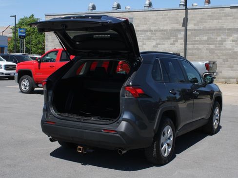 Used 2019 Toyota RAV4 LE w/ All Weather Liner Package AWD/4WD image 7
