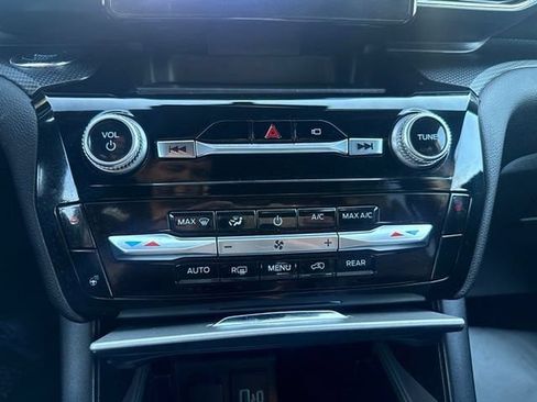 Certified 2023 Ford Explorer ST-Line w/ Class IV Trailer Tow Package AWD/4WD image 23