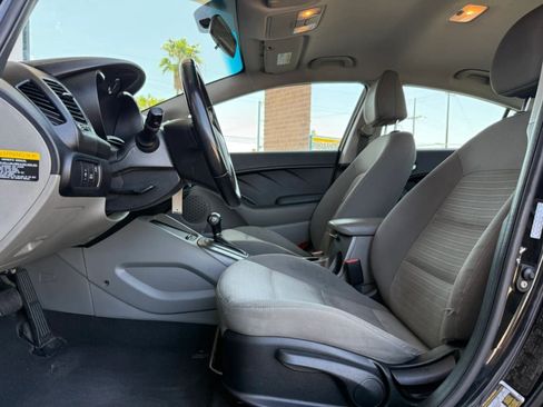 Used 2014 Kia Forte EX FWD image 39