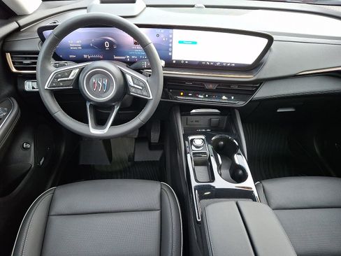 Used 2025 Buick Envision Avenir image 11