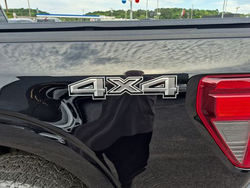 Used 2025 Ford F150 XLT w/ Equipment Group 301A Standard AWD/4WD image 9