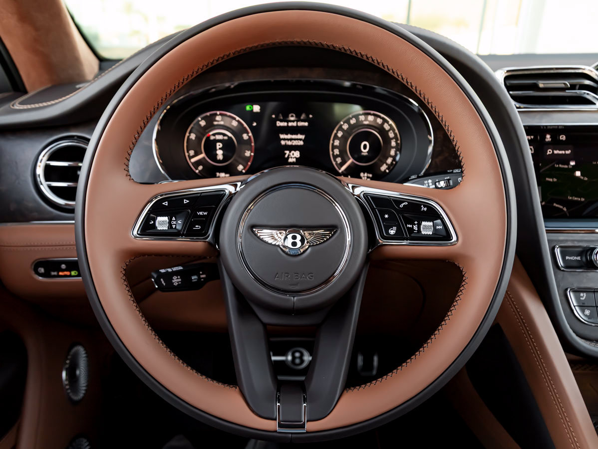Used 2027 Bentley Bentayga AWD/4WD image 19