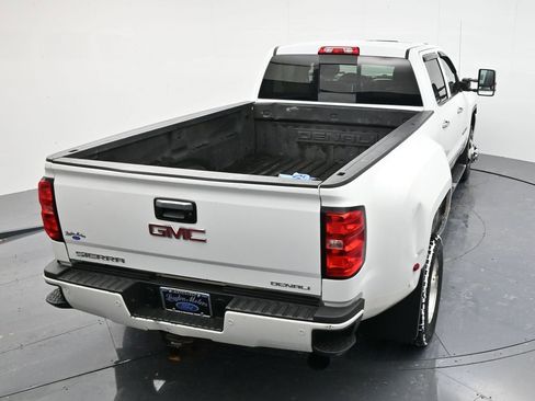 Used 2016 GMC Sierra 3500 Denali w/ Duramax Plus Package image 44
