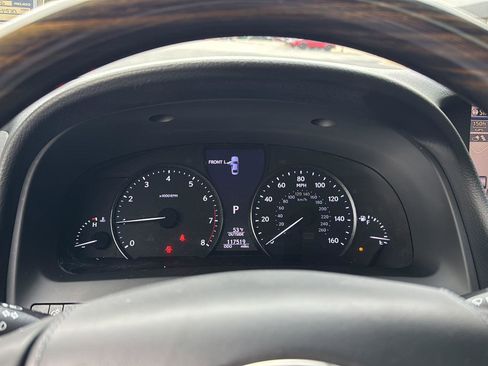 Used 2013 Lexus LS 460 L image 20