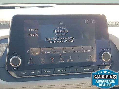 Used 2022 Nissan Rogue SV image 22