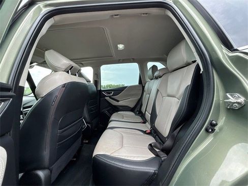 Used 2021 Subaru Forester Limited w/ Popular Package #3 image 12