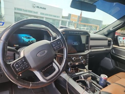 Used 2021 Ford F150 Platinum w/ FX4 Off-Road Package AWD/4WD image 12