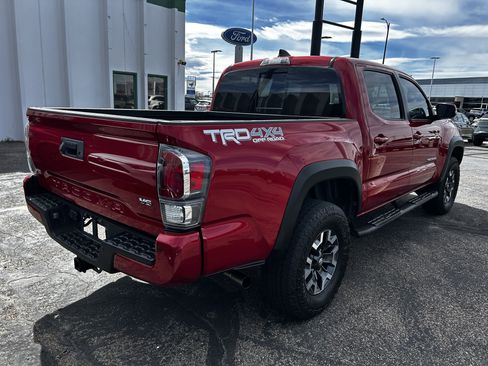 Used 2023 Toyota Tacoma TRD Off-Road w/ Technology Package image 5