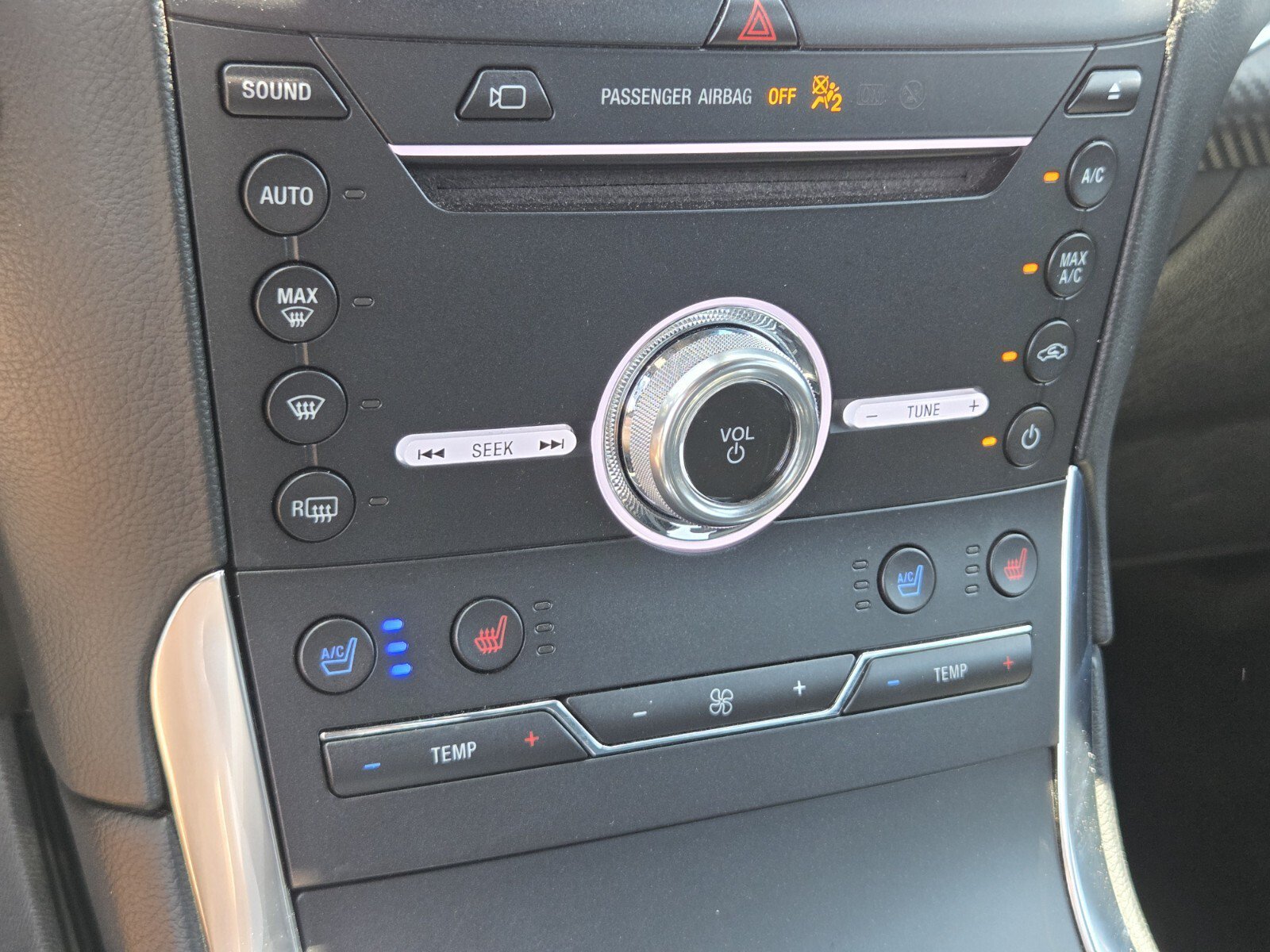 Used 2019 Ford Edge ST w/ Equipment Group 401A AWD/4WD image 23