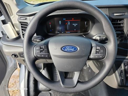 New 2026 Ford Transit 250 148 Medium Roof image 15