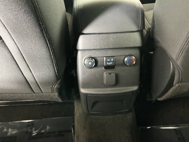 Used 2017 Ford Explorer XLT AWD/4WD image 25