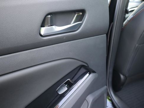 New 2025 Nissan Altima 2.5 SR w/ SR Premium Package image 33