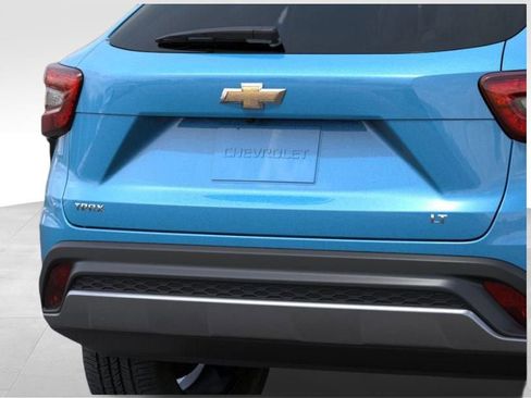 New 2026 Chevrolet Trax LT image 14
