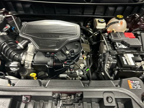 Used 2018 Cadillac XT5 Luxury w/ Driver Awareness Package FWD image 27