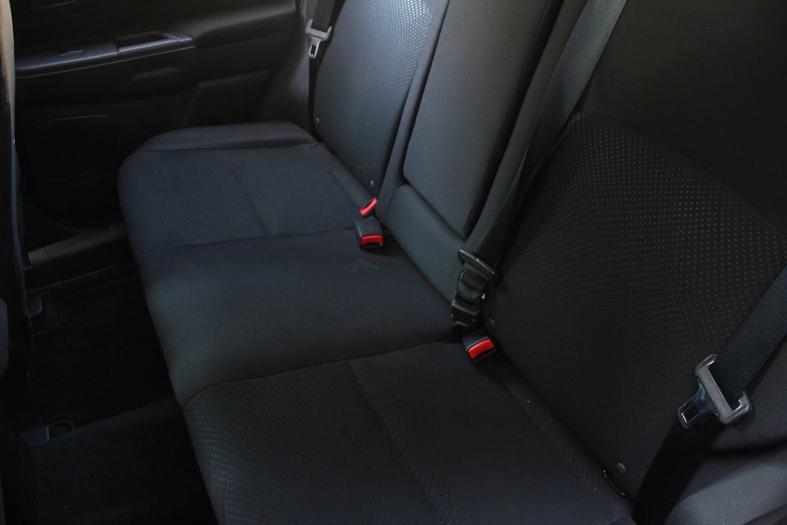 Used 2015 Mitsubishi Outlander Sport ES FWD image 19