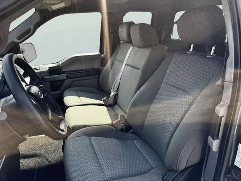 Used 2018 Ford F150 XLT image 34