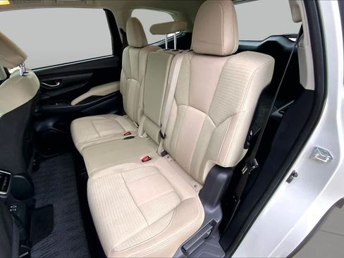 Used 2023 Subaru Ascent Premium w/ Convenience Package AWD/4WD image 20