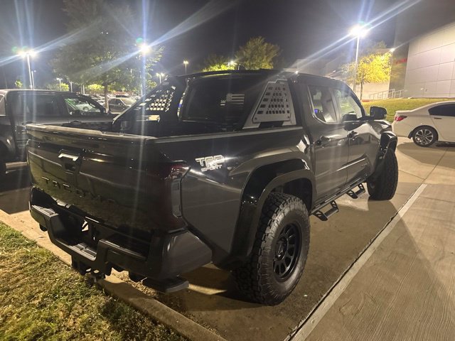 Used 2025 Toyota Tacoma TRD Sport w/ TRD Sport Upgrade Package AWD/4WD image 3