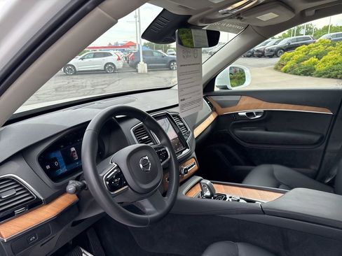 Certified 2023 Volvo XC90 B6 Plus w/ Protection Package Premier AWD/4WD image 12