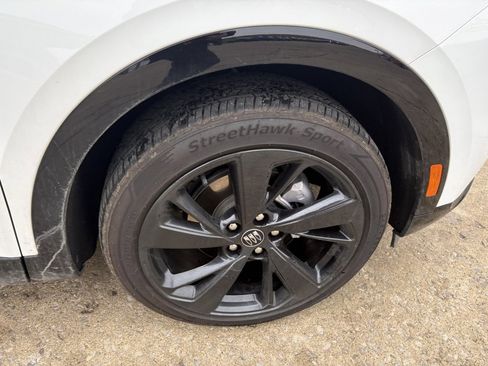 Used 2024 Buick Envision Sport Touring image 14