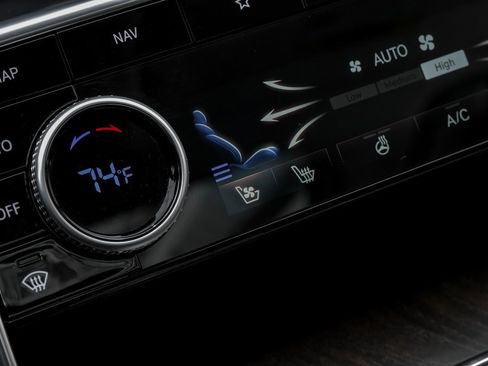 Used 2024 Genesis GV80 3.5T w/ Advanced Package image 23