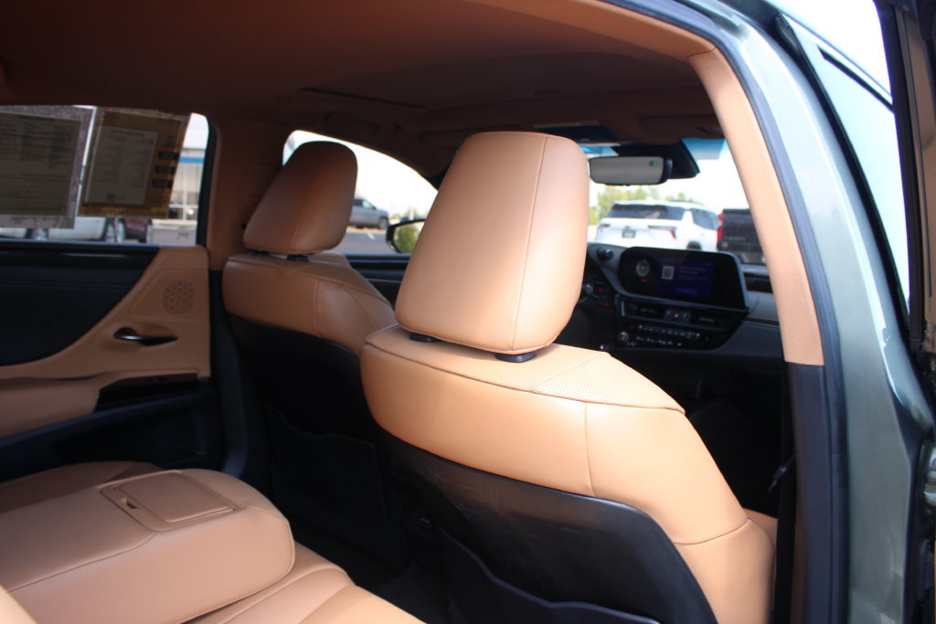 Used 2023 Lexus ES 350 w/ Accessory Package (Z1) FWD image 30