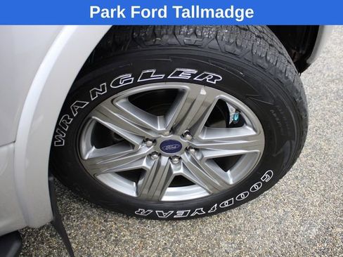 Used 2019 Ford F150 XLT w/ Equipment Group 302A Luxury AWD/4WD image 28