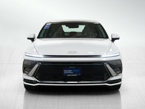 Certified 2025 Hyundai Sonata Limited FWD image 8