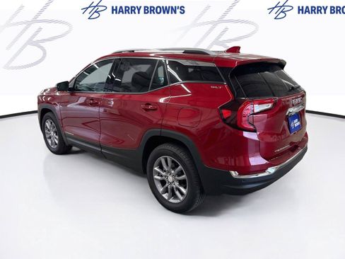Used 2024 GMC Terrain SLT w/ LPO, Floor Liner Package AWD/4WD image 2