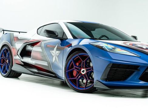 Used 2020 Chevrolet Corvette Stingray Preferred Cpe w/ 2LT Preferred Equipment Group image 3