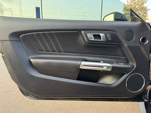 Used 2019 Ford Mustang Premium RWD image 23