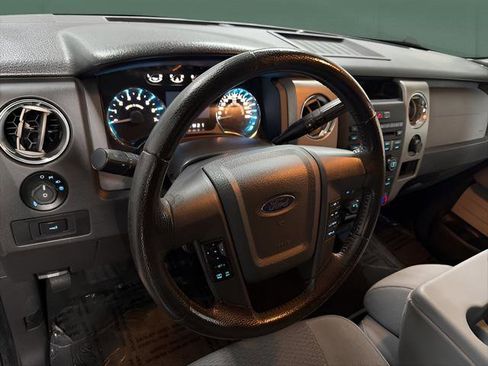 Used 2011 Ford F150 XLT w/ XLT Chrome Pkg image 18