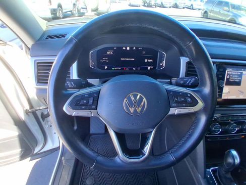 Used 2021 Volkswagen Atlas SEL AWD/4WD image 14