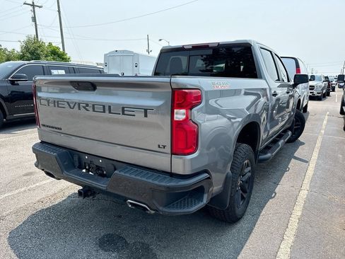 Used 2021 Chevrolet Silverado 1500 LT Trail Boss w/ Convenience Package II AWD/4WD image 12