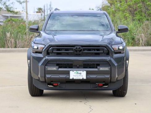 New 2026 Toyota 4Runner SR5 RWD image 2