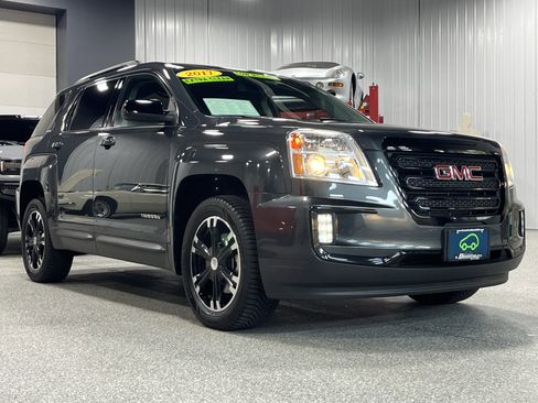 Certified 2017 GMC Terrain SLE w/ Nightfall Package FWD image 6