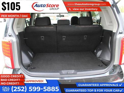 Used 2014 Scion xB FWD image 9