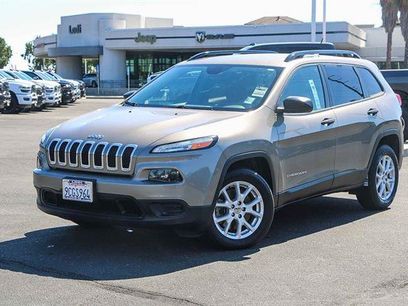 Used 2016 Jeep Cherokee Sport