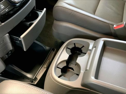 Used 2016 Honda Odyssey EX-L image 16