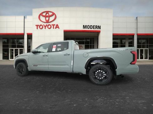 New 2026 Toyota Tundra Platinum image 3