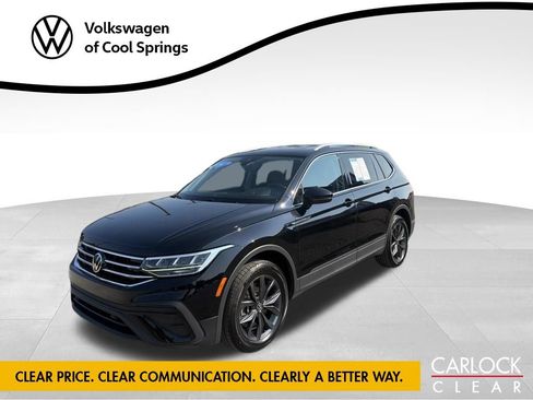 Used 2023 Volkswagen Tiguan SE FWD image 1