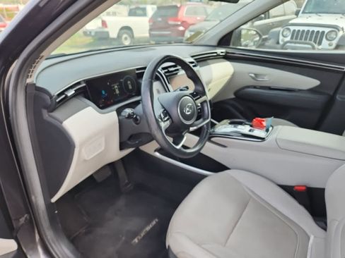 Used 2022 Hyundai Tucson Limited image 13