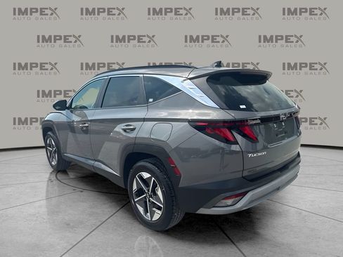 Used 2025 Hyundai Tucson SEL AWD/4WD image 3